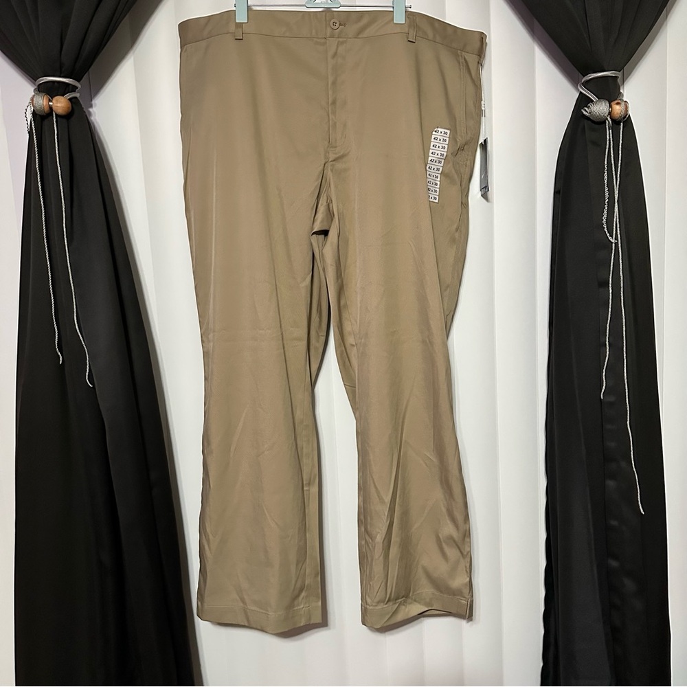 Nike men’s Khaki Trousers